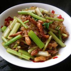 芹菜肉丝炒粉