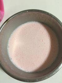 草莓味酸奶冰淇淋的做法步骤9
