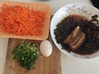 梅菜扣肉炒饭的做法步骤2
